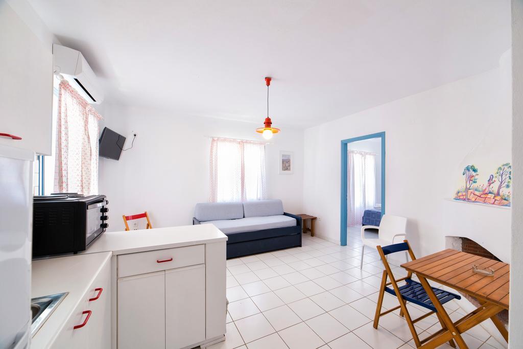 Fivos Apartments Alikí المظهر الخارجي الصورة